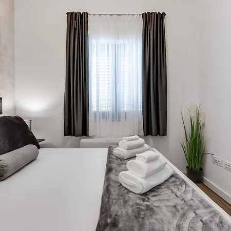 Tesa Luxury