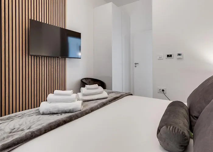 公寓 Tesa Luxury *